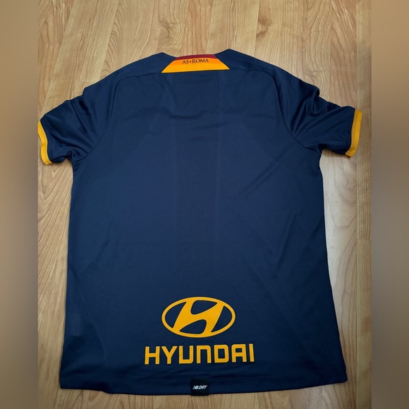 Roma 2022 Third Kit - Picture 2 of 2